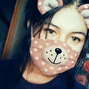 Meet your Posher, Ara